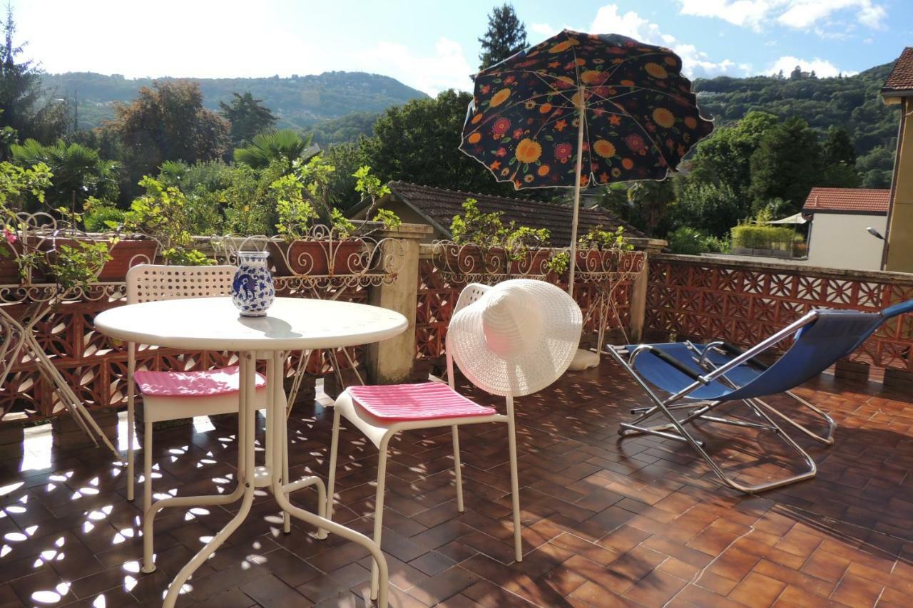 B&B Villa Margherita Lesa Exterior photo
